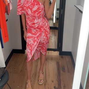 DO+BE One-Shoulder Pink Swirl Dress